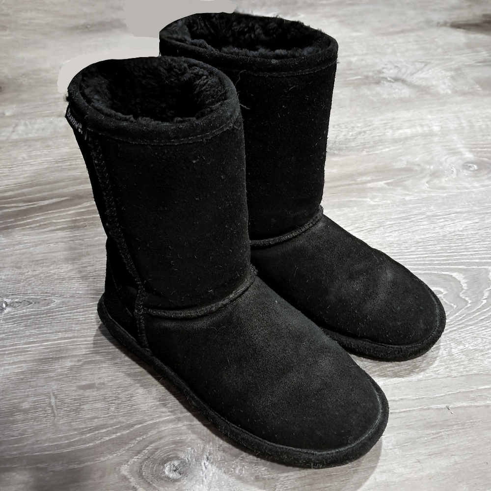 Bearpaw Elle Women's Black Suede, Sheepskin, & Wool Blend Boots